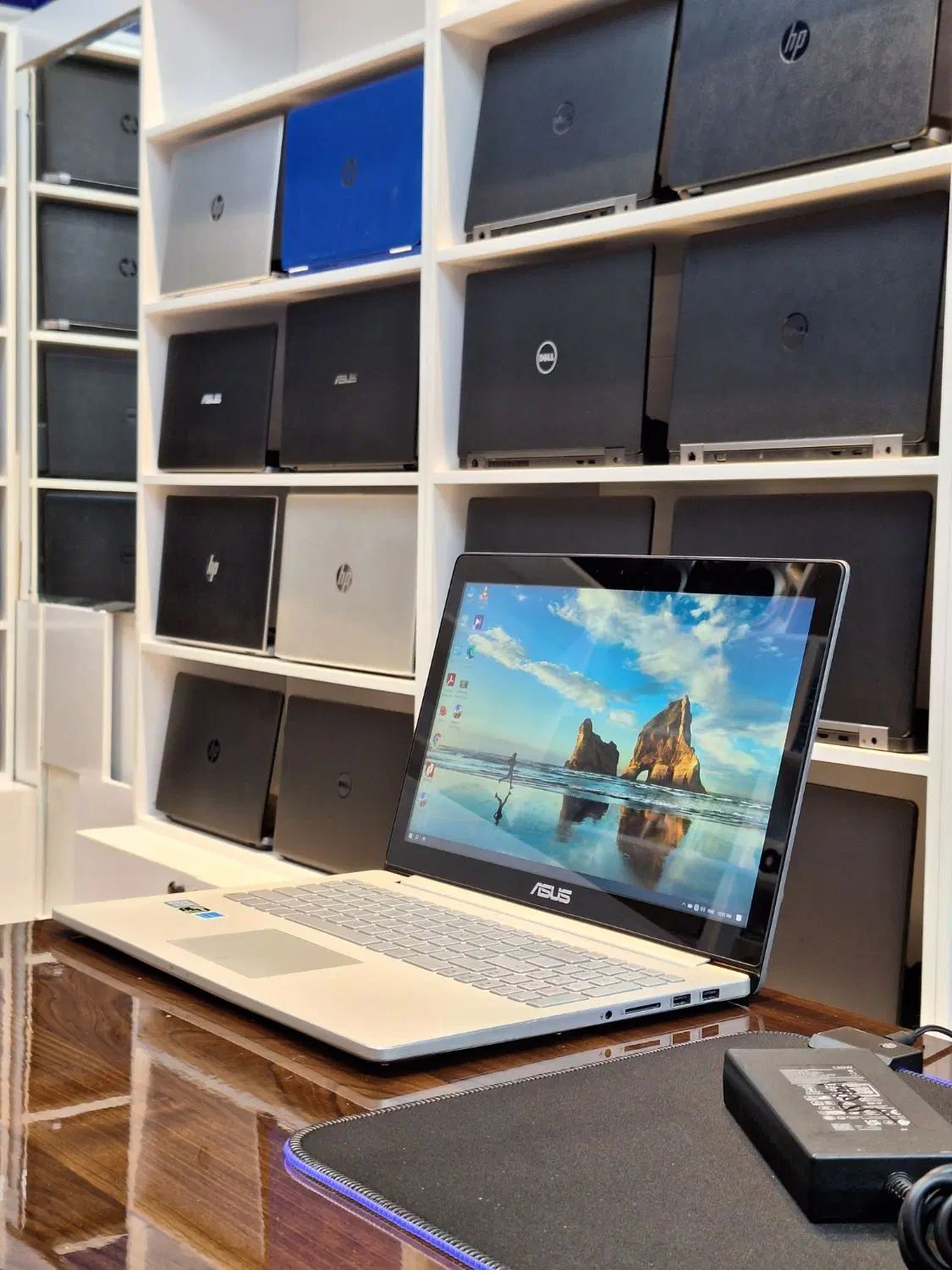 ایسوس i7.6 HQ گرافیک 4 باگارانتی واقساطی|رایانه همراه|مشهد, کوه سنگی|دیوار