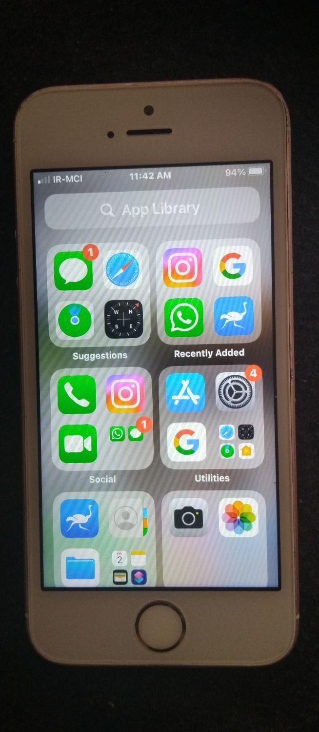iphone SEرنگ یاسی|موبایل|تهران, تهرانپارس غربی|دیوار