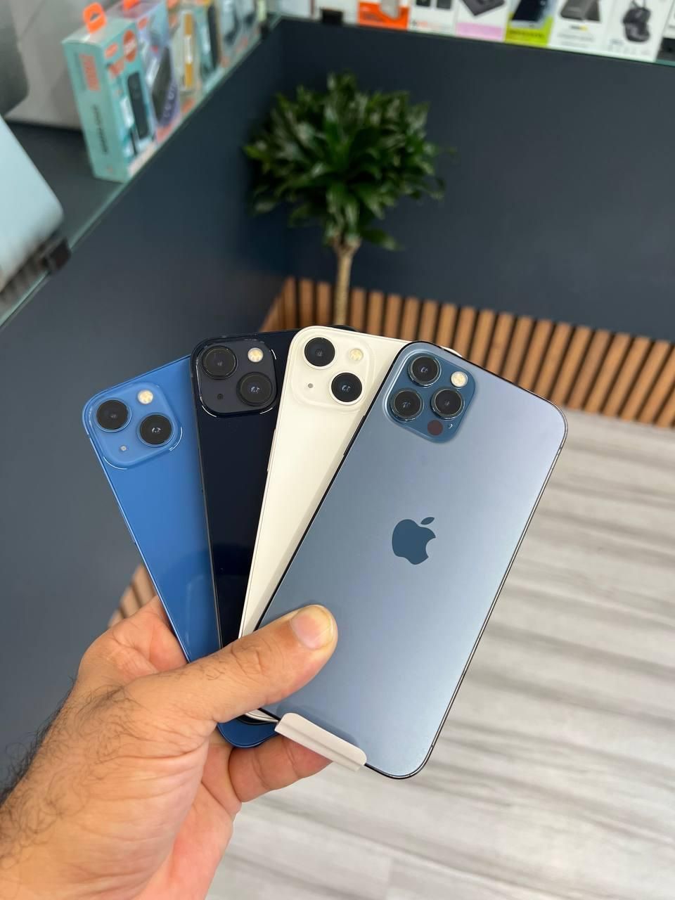 اپل iPhone 16 Pro Max با حافظهٔ ۱ ترابایت|موبایل|رشت, بازار|دیوار