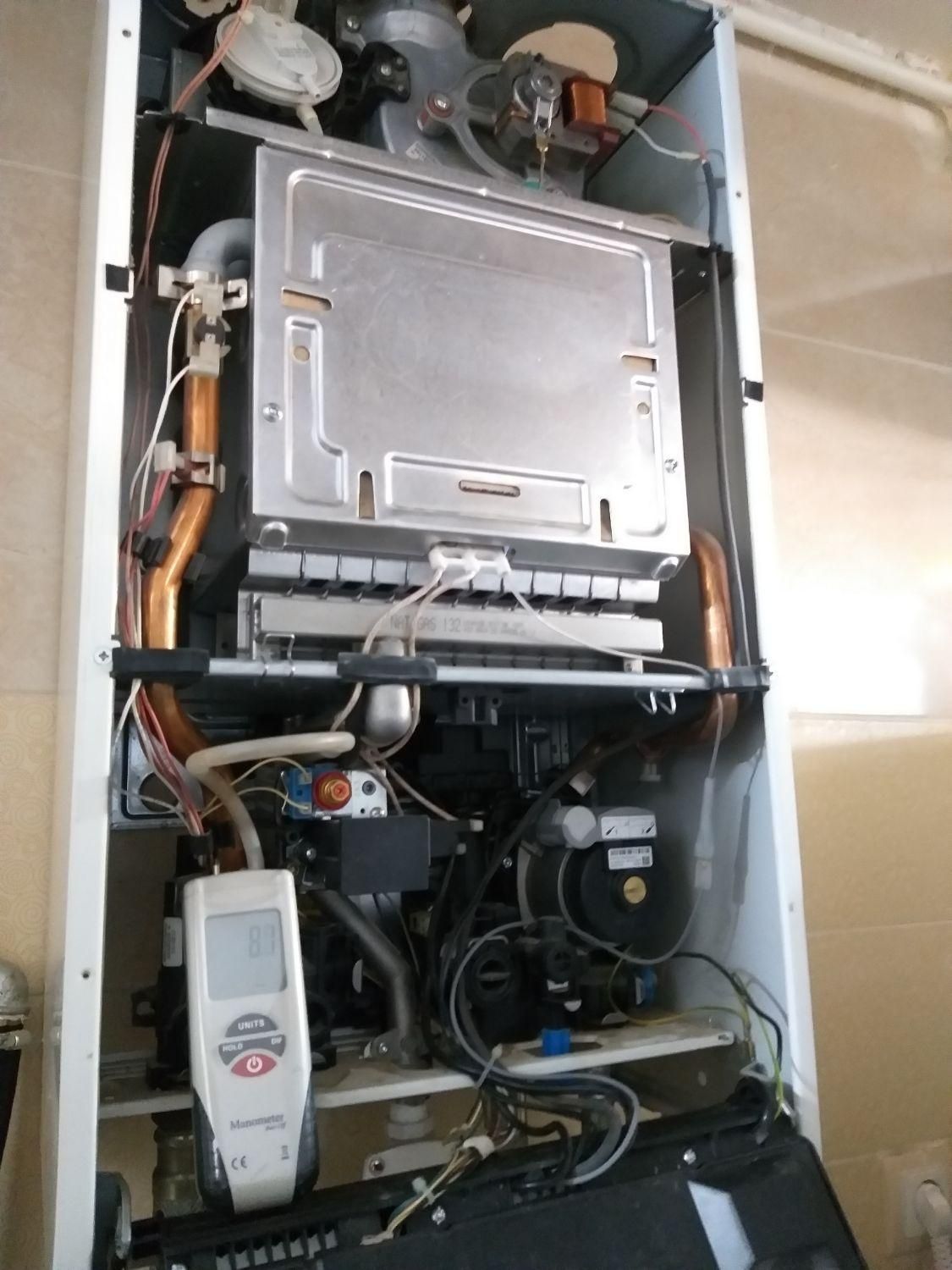 تعمیر فوری پکیج توسط تکنیسین مجاز|خدمات پیشه و مهارت|کرمان, |دیوار