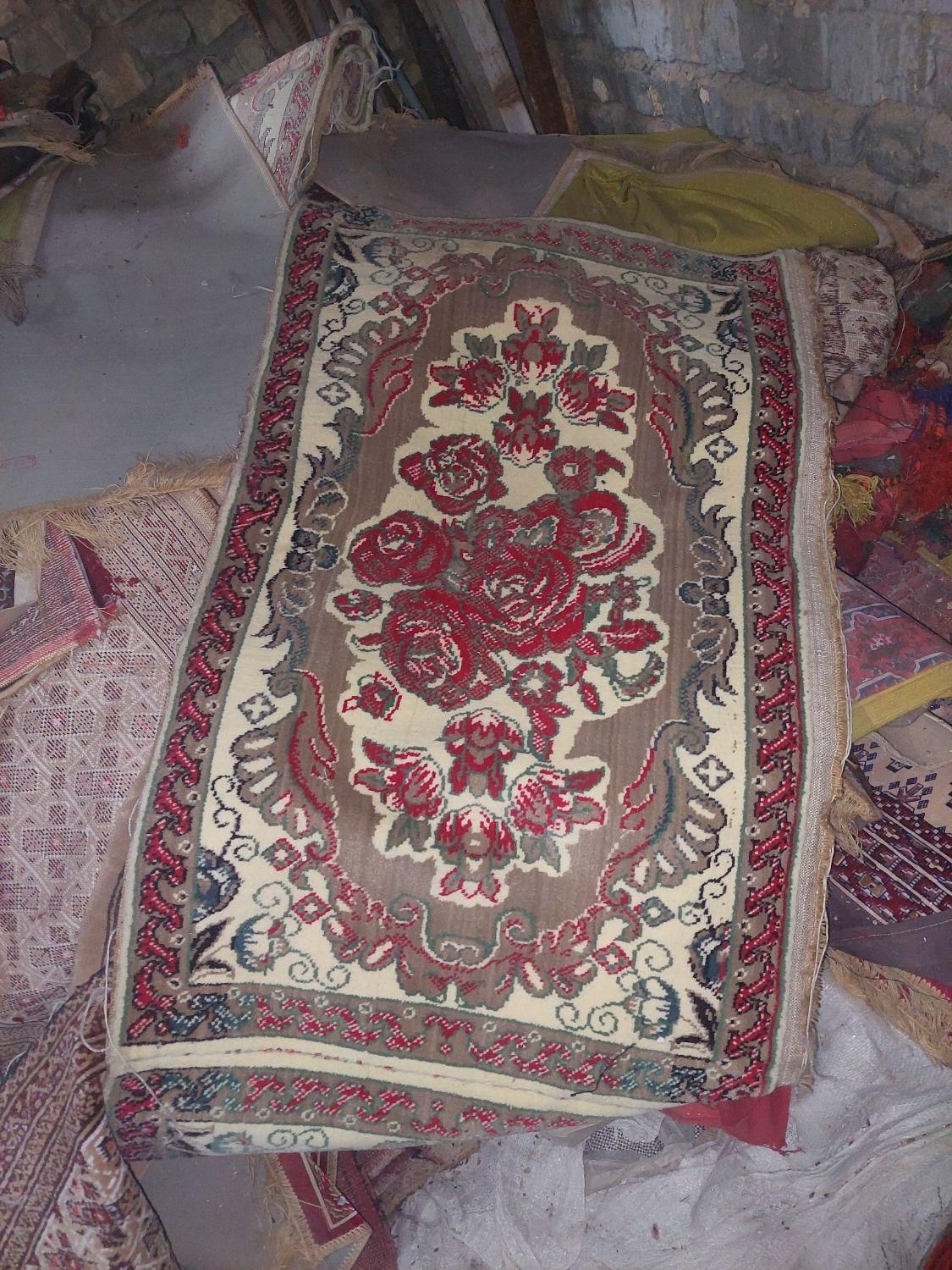 سجاده|فرش|اصفهان, کارلادان|دیوار