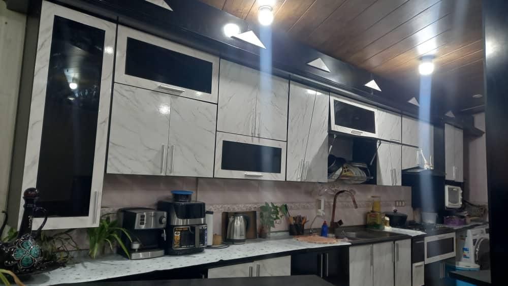نصب برچسب کابینت کمددیواری تی وی وال|خدمات پیشه و مهارت|دوگنبدان, |دیوار