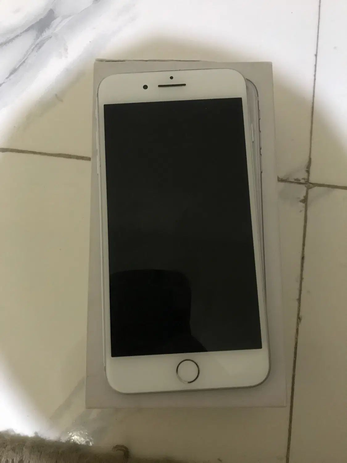 گوشی iphone 8 plus silver 64 gb|موبایل|تهران, جنت‌آباد جنوبی|دیوار