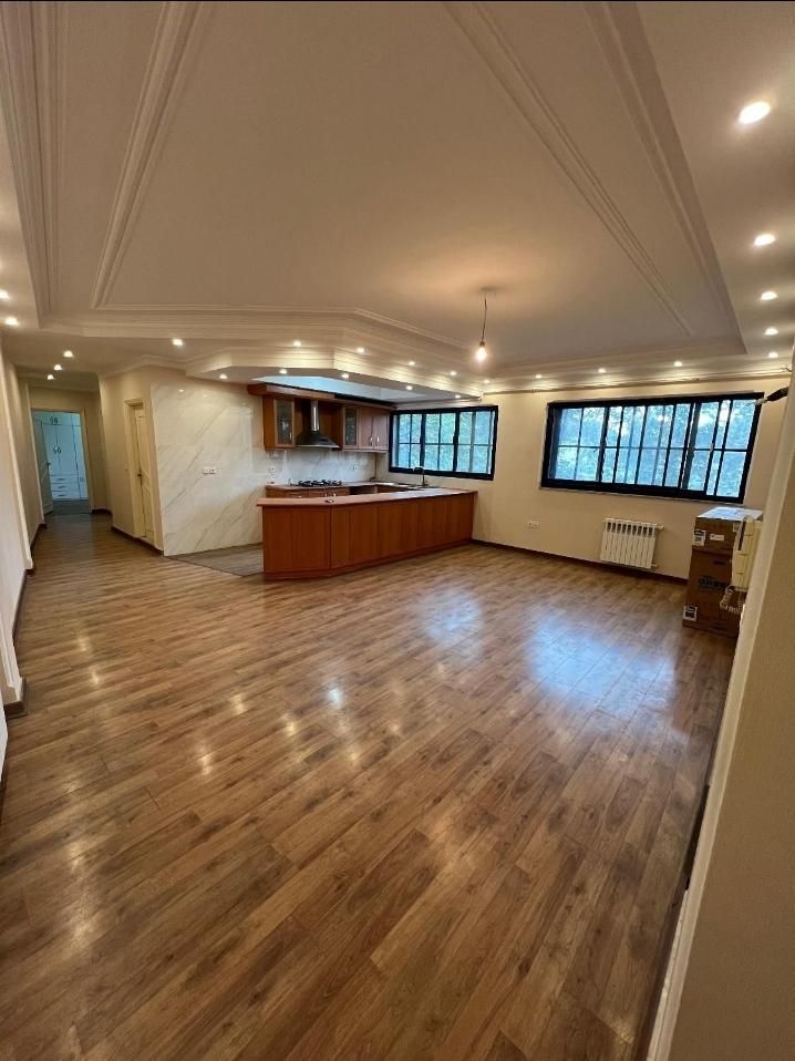 آپارتمان ۹۸متری در بر اصلی خ حافظ در پارکشهر|فروش آپارتمان|رشت, پارک شهر|دیوار