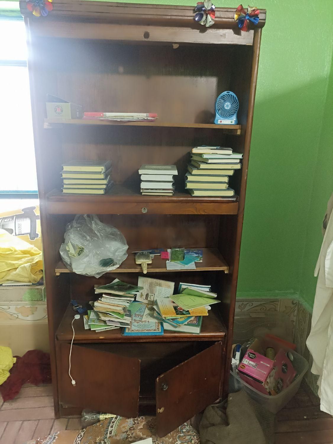 کتابخانه چوبی محکم و شیک|کتابخانه، شلف، قفسه‌های دیواری|چابهار, |دیوار