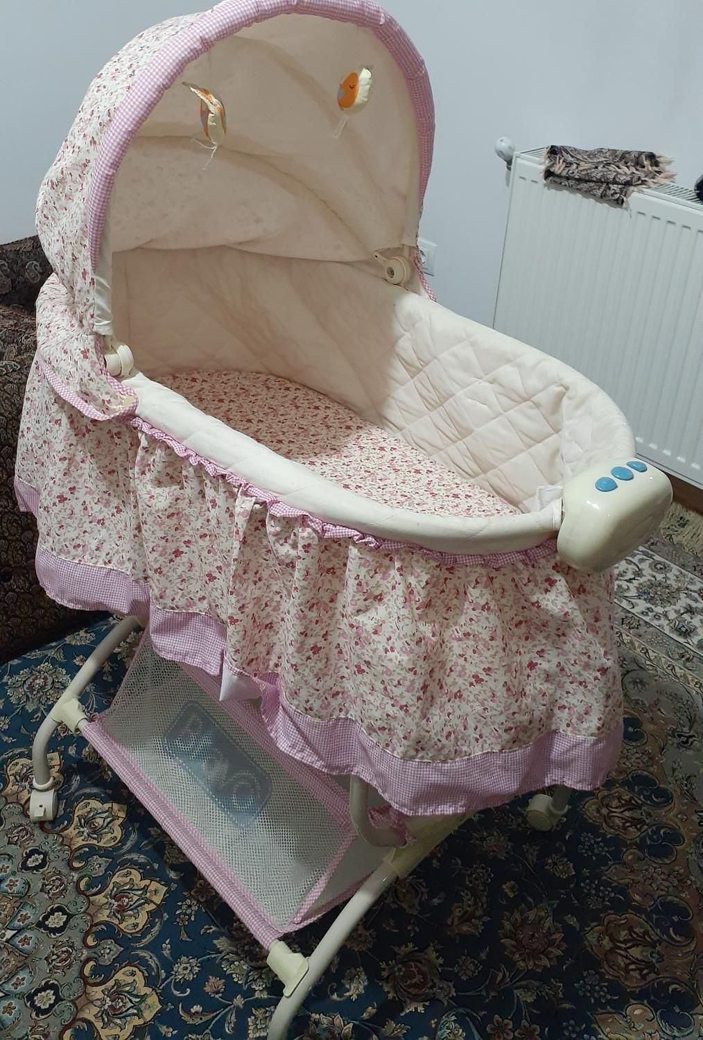 گهواره دوحالته خارجی(کنارتخت وروی زمین)|اسباب و اثاث بچه|شیراز, شهرک والفجر|دیوار