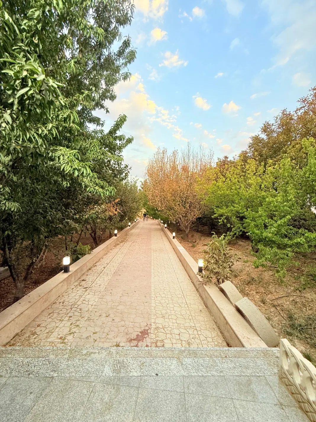 ۱۳۰۰متر/باغ ویلای جنگلی/با سند شش دانگ/بدون تخریب|فروش خانه و ویلا|شهریار, رنگرز|دیوار