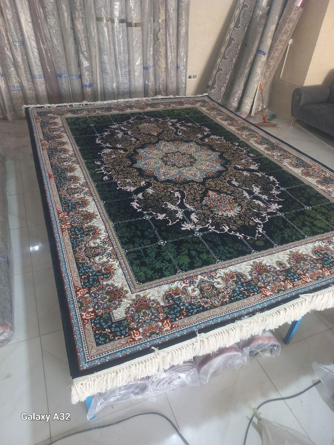 700شانه فروش 9متری قیمت تولید کننده هستیم|فرش|پرند, |دیوار