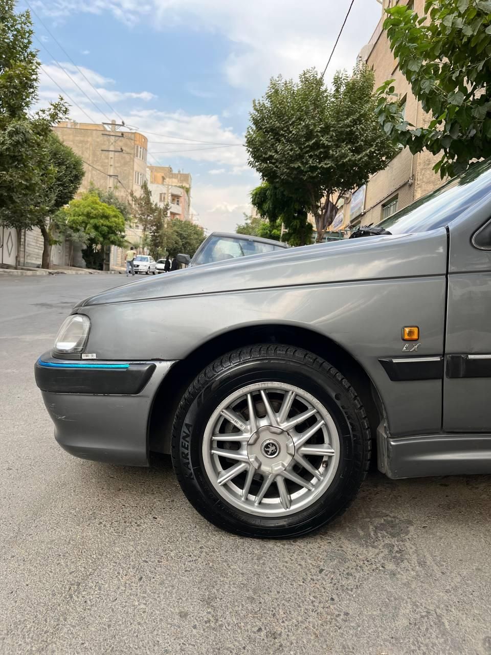 پژو پارس|خودرو سواری و وانت|کرج, اصفهانی‌ها|دیوار