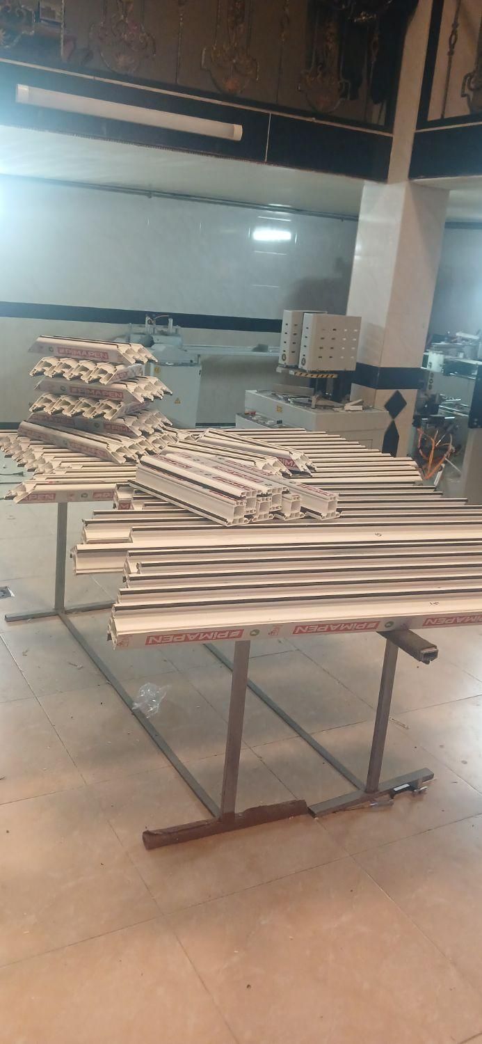 درب و پنجره دوجداره یوپیویسی و توری پلیسه|خدمات پیشه و مهارت|مشگین شهر, |دیوار