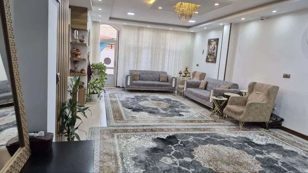 منزل مسکونی شمالی یزدانشهر بلوار شورا گلستان ۱۴|فروش خانه و ویلا|نجف‌آباد, یزدانشهر|دیوار