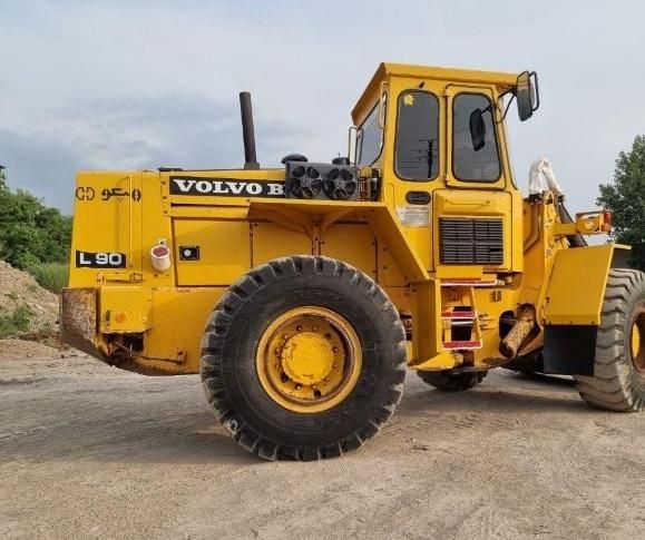 مکانیک سنگین تعمیر لودر غلطک گریدر بیل مکانیکی|خدمات پیشه و مهارت|بندرعباس, |دیوار