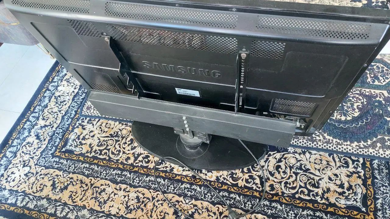 تلویزیون LCD سامسونگ ۴۲ اینچ|تلویزیون و پروژکتور|کرج, اکبرآباد|دیوار