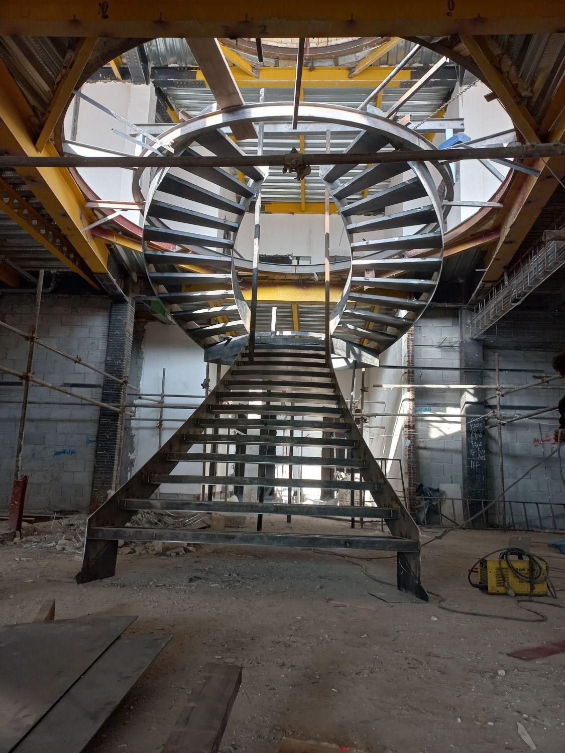 پله گرد.گنبد.نورداهن الات|خدمات پیشه و مهارت|کاشان, شهرک صنایع کارگاهی امیرکبیر|دیوار