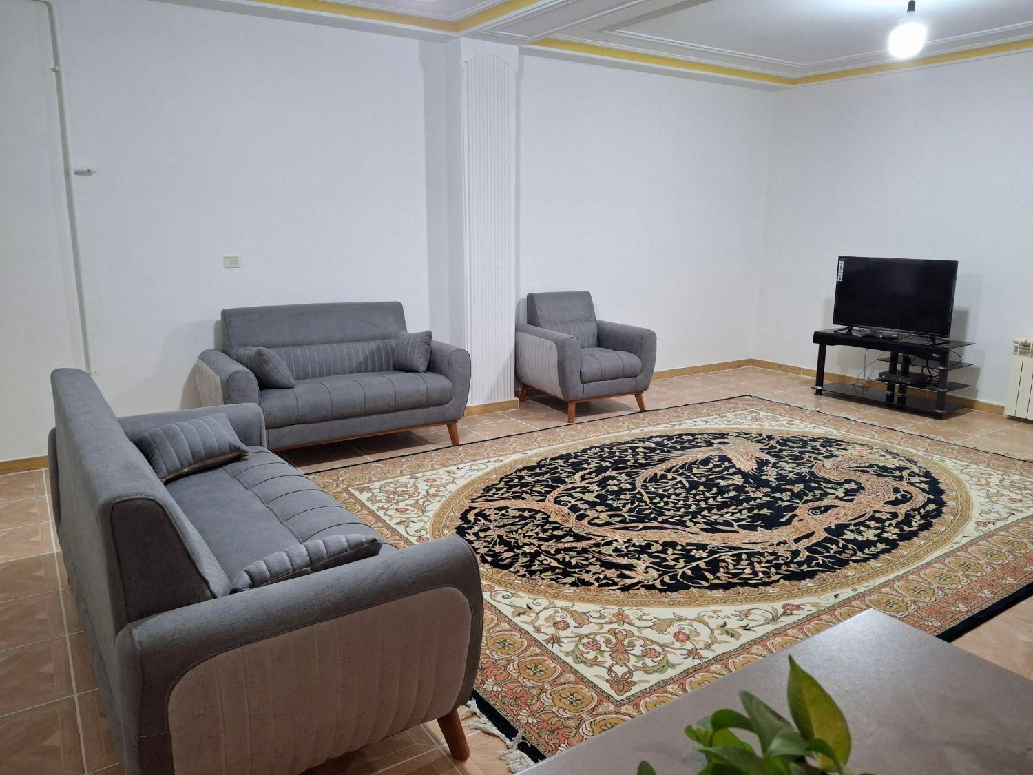 اجاره یک واحد اپارتمان ۳ خوابه با پارکینگ|اجارهٔ کوتاه‌مدت آپارتمان و سوئیت|رشت, ترمینال|دیوار