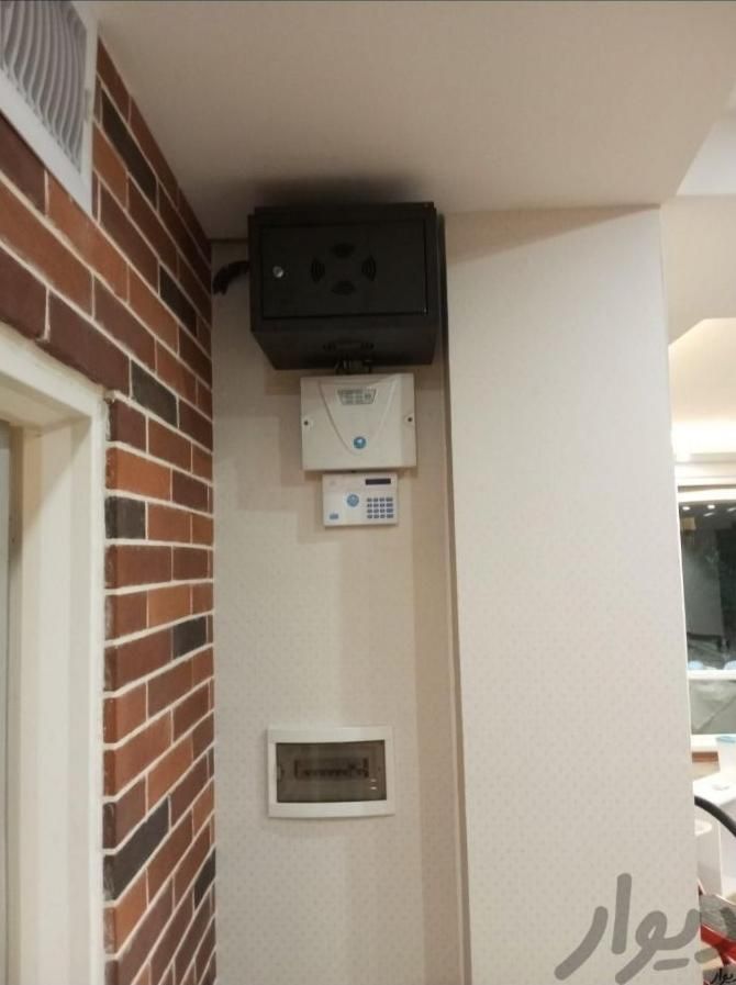 نصاب دوربین مداربسته و نصاب دزدگیر|خدمات پیشه و مهارت|کرج, باغستان|دیوار