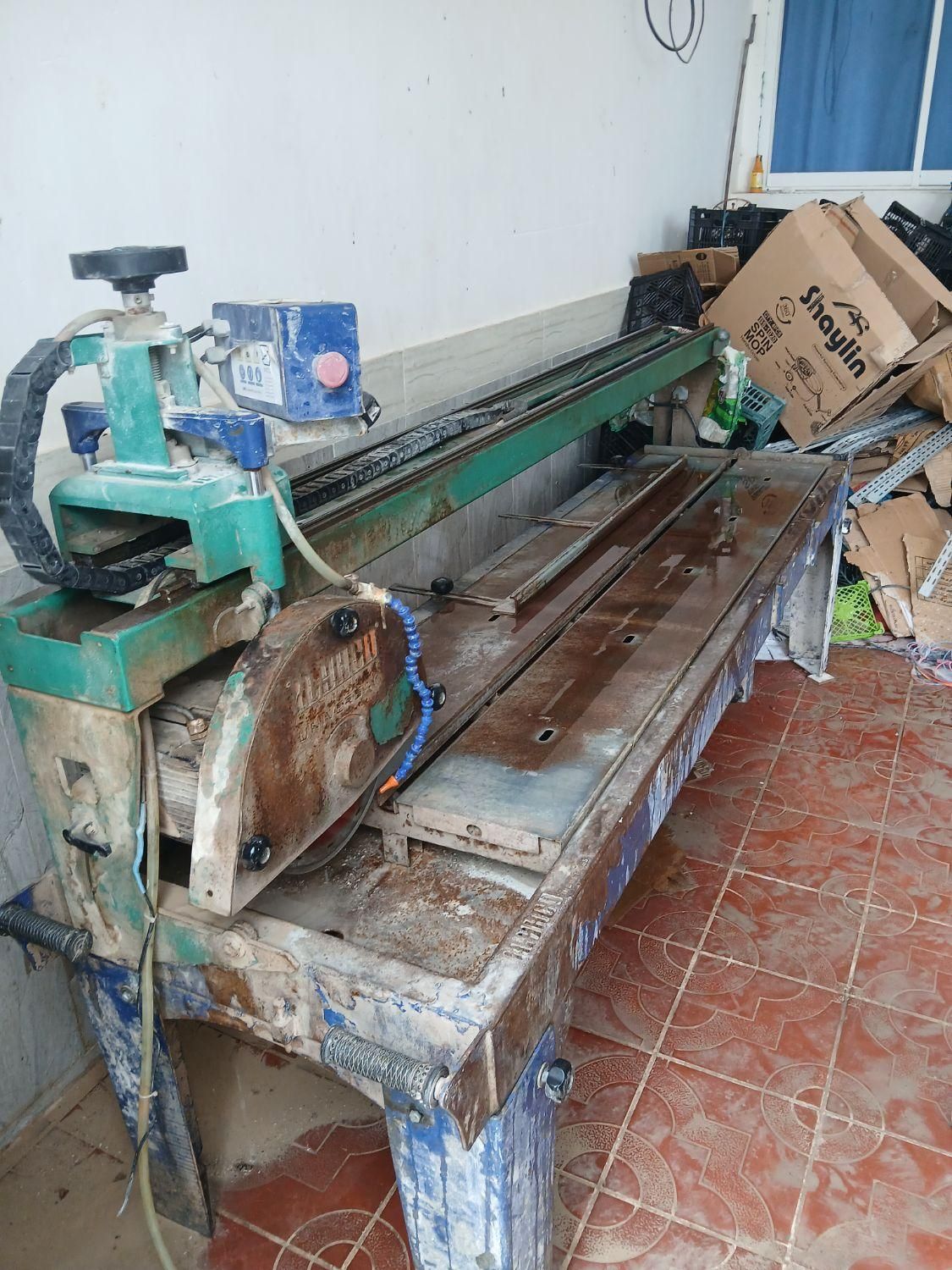 برش انواع کاشی و سنگ .|استخدام معماری، عمران و ساختمانی|علی‌آباد کتول, |دیوار