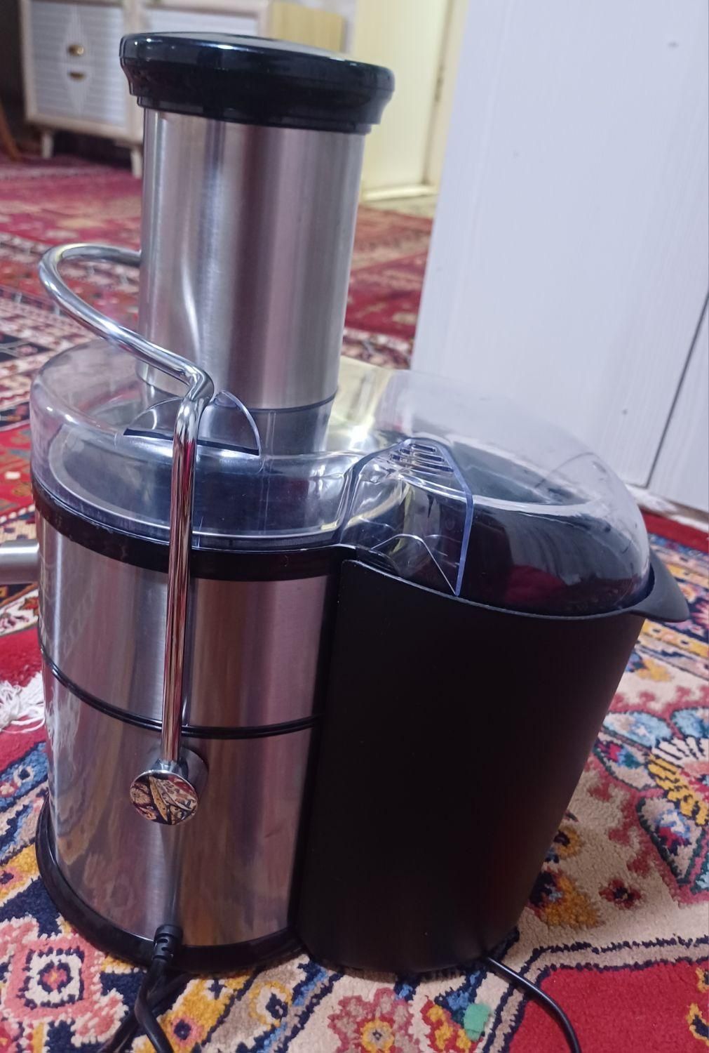 دستگاه آبمیوه گیری ۴ کاره سالم|آبمیوه‌گیر و آب‌مرکبات‌گیر|تهران, امام حسین(ع)|دیوار
