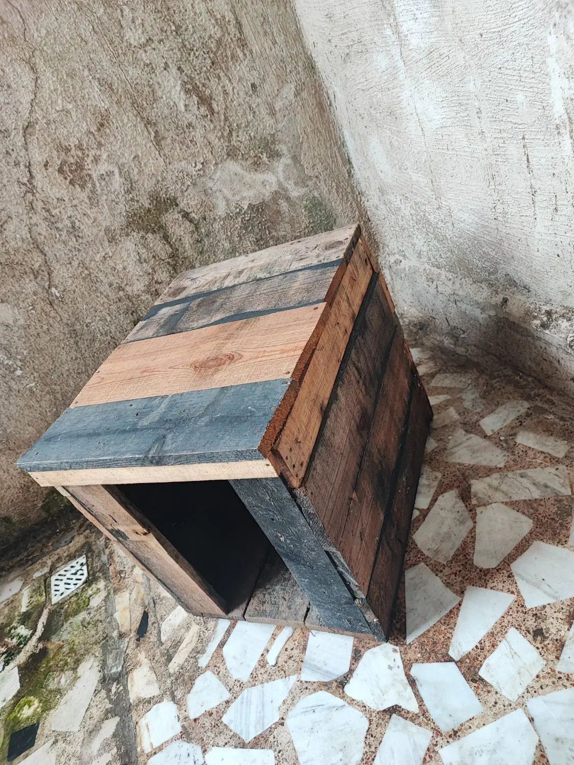 خانه یا لانه برای حیوان سگ گربه مرغ خروس|لوازم جانبی حیوانات|رشت, سلیمانداراب|دیوار
