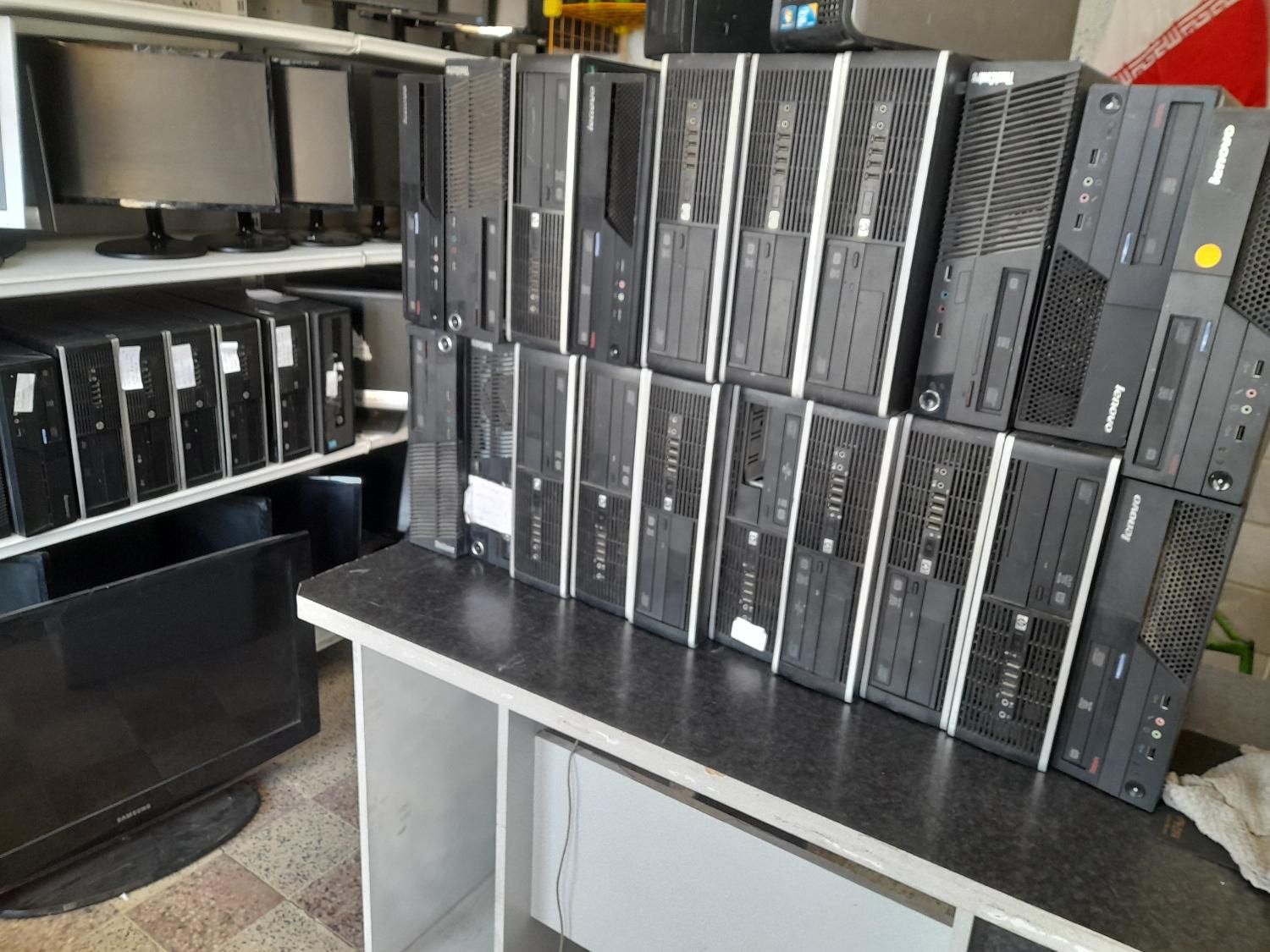 مینی کیس و مانیتور و کیس hp-dell-lenovo|رایانه رومیزی|ساوه, |دیوار