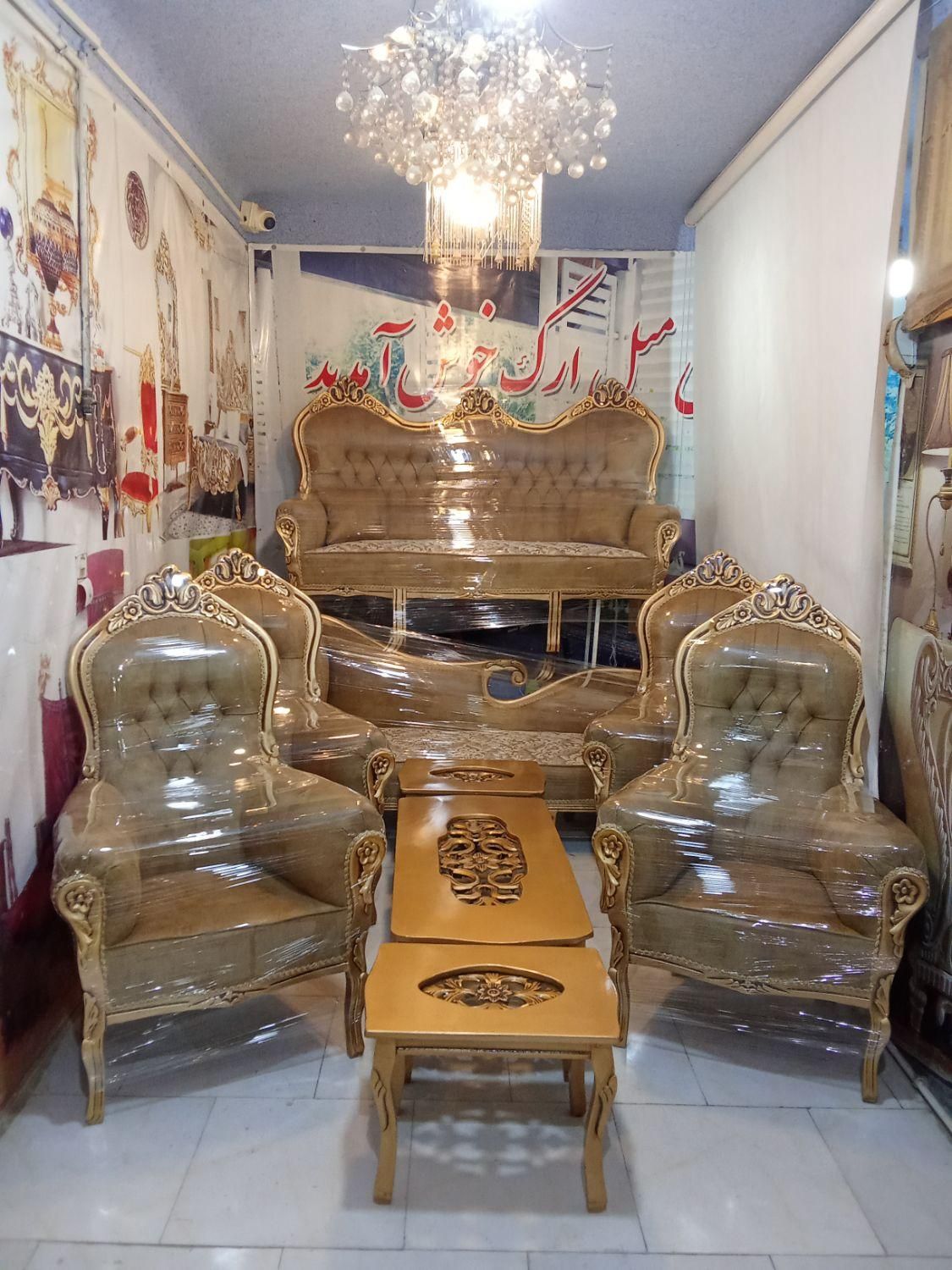 مبلمان..ارگ ۲۰/ درصدتخفیف.|مبلمان خانگی و میز عسلی|مشهد, امام خمینی|دیوار