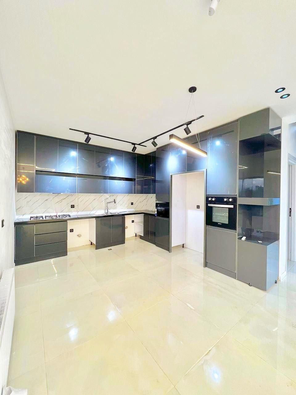 دوبلکس مجلل /استخر بیرونی ۴ فصل/تاپ لوکیشن|فروش خانه و ویلا|چالوس, |دیوار