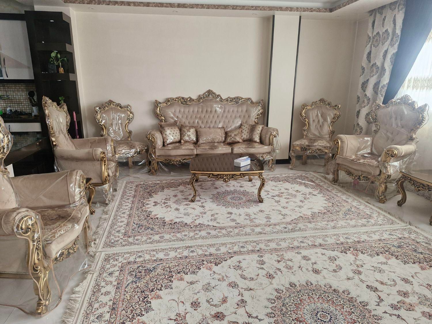 فروش مبل کلاسیک|مبلمان خانگی و میز عسلی|اصفهان, خیادان|دیوار