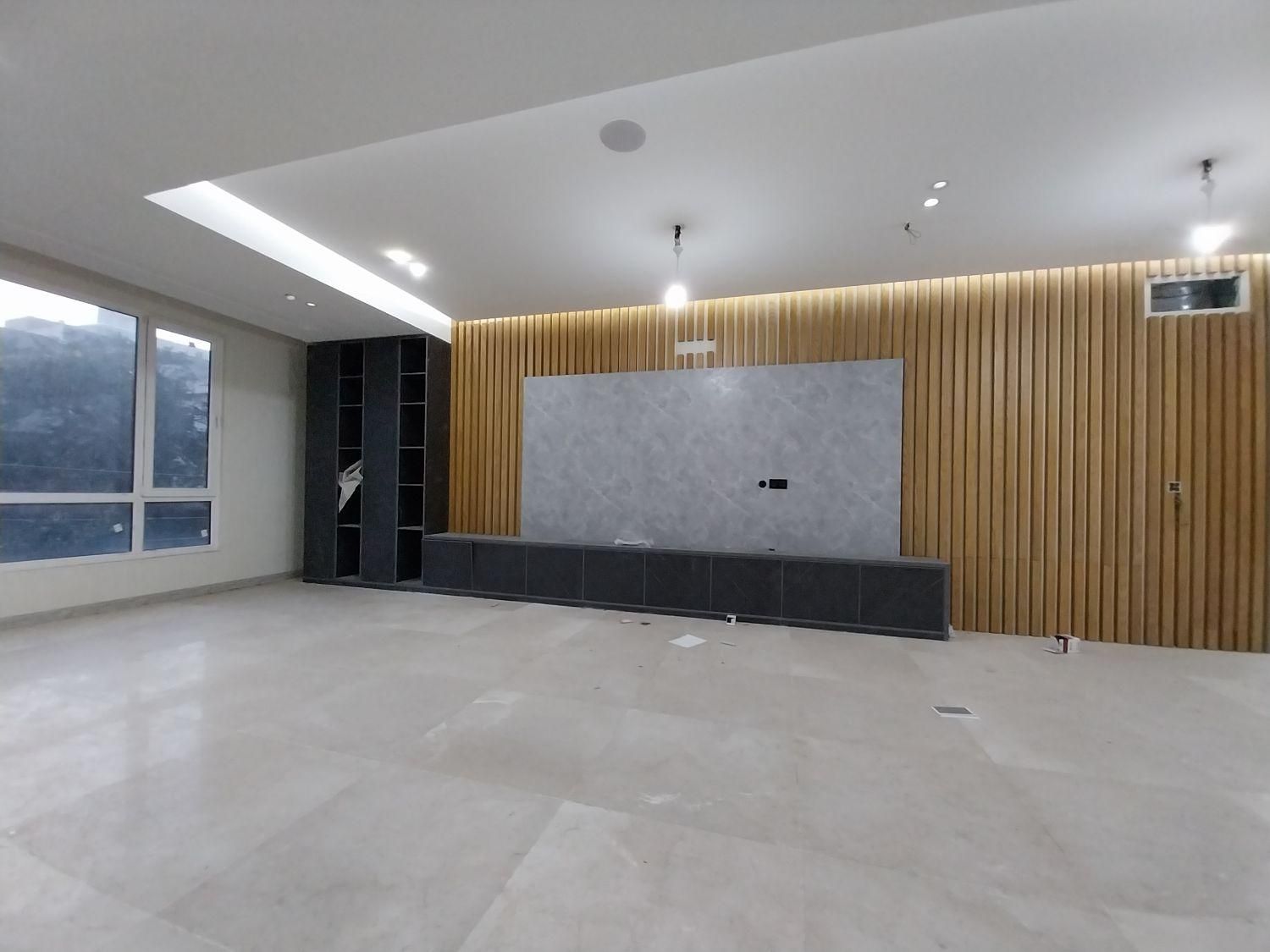 300متردانشگاه،چشم اندازی عالی،ویو مشجر|فروش آپارتمان|قزوین, |دیوار