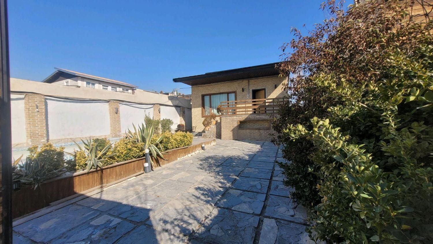 ویلای 320 متر 100 متر بنا در مهرآباد رودهن|فروش خانه و ویلا|رودهن, |دیوار