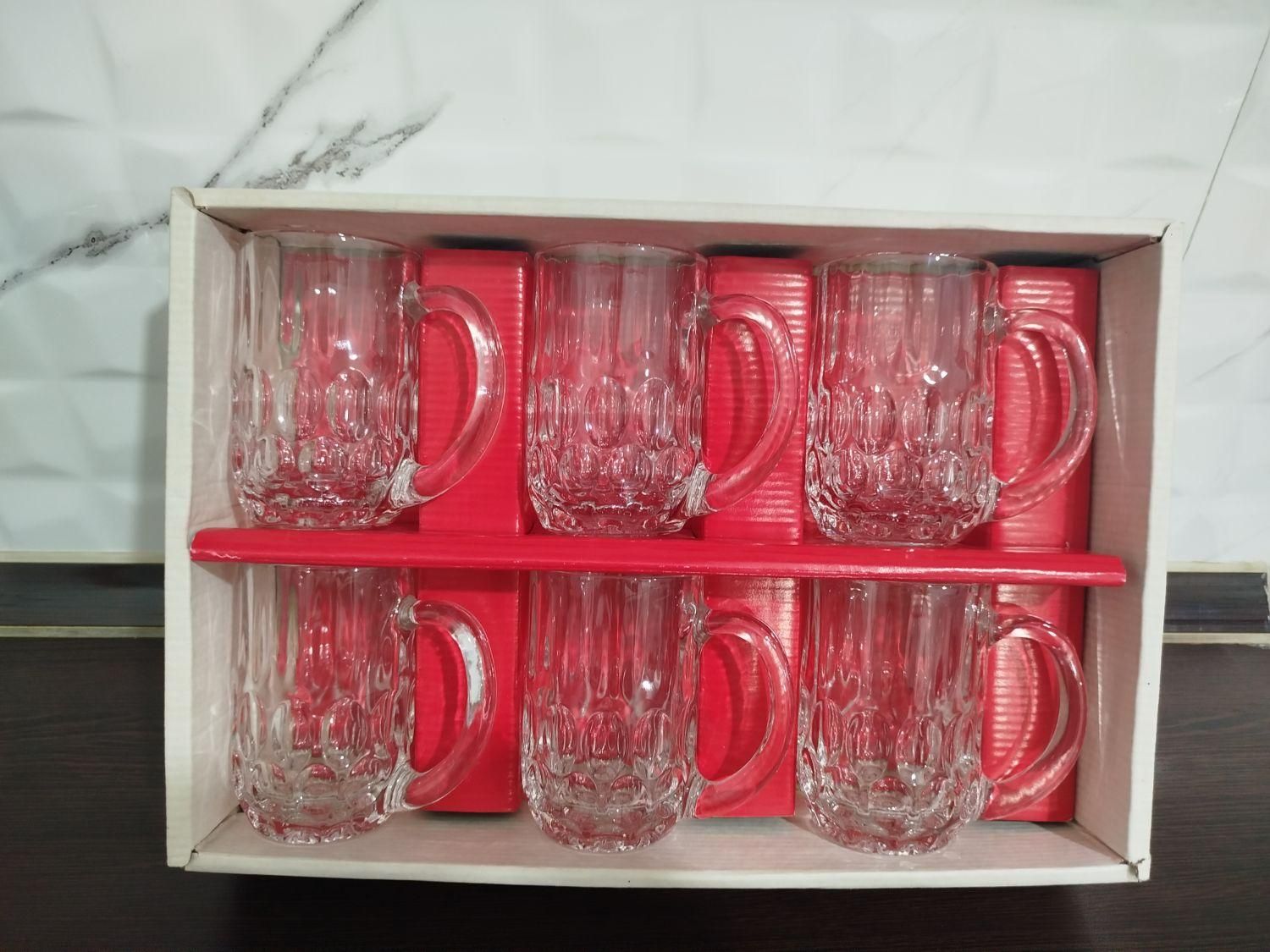 استکان|ظروف سرو و پذیرایی|مهاجران, |دیوار