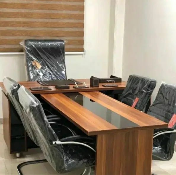 میز کارشناسی مدیریت با کنفرانس صندلی|مبلمان اداری|رشت, پیرکلاچای|دیوار