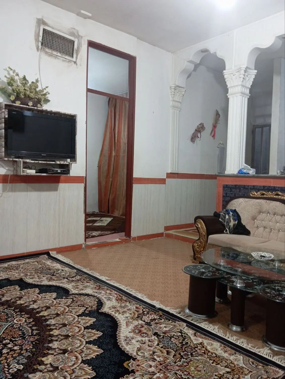 الهیه خیابان طالقانی روبه رو دبستان نسیم.|اجارهٔ خانه و ویلا|کرمانشاه, |دیوار