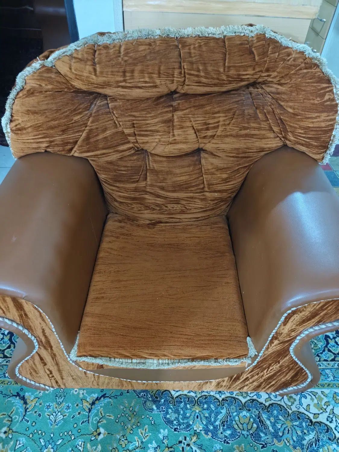مبل پنج نفره|مبلمان خانگی و میز عسلی|کرج, حصارک بالا|دیوار