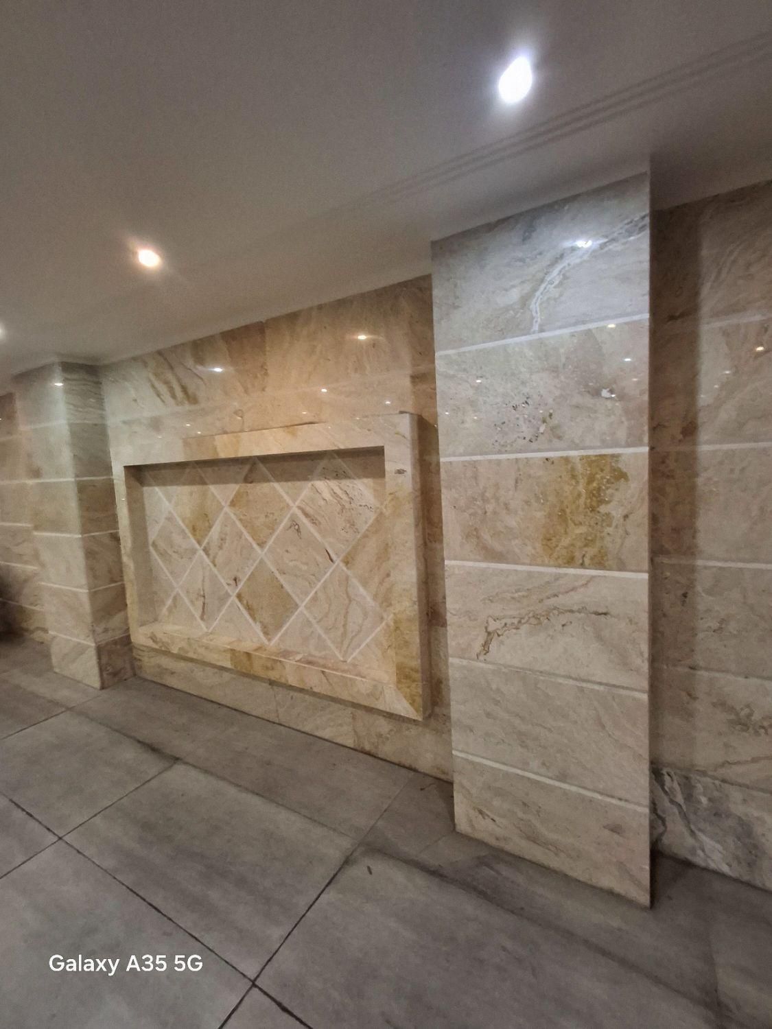 ۷۵متری / نوساز/ منوچهری /۶ واحدی/ وام دار|فروش آپارتمان|سمنان, |دیوار