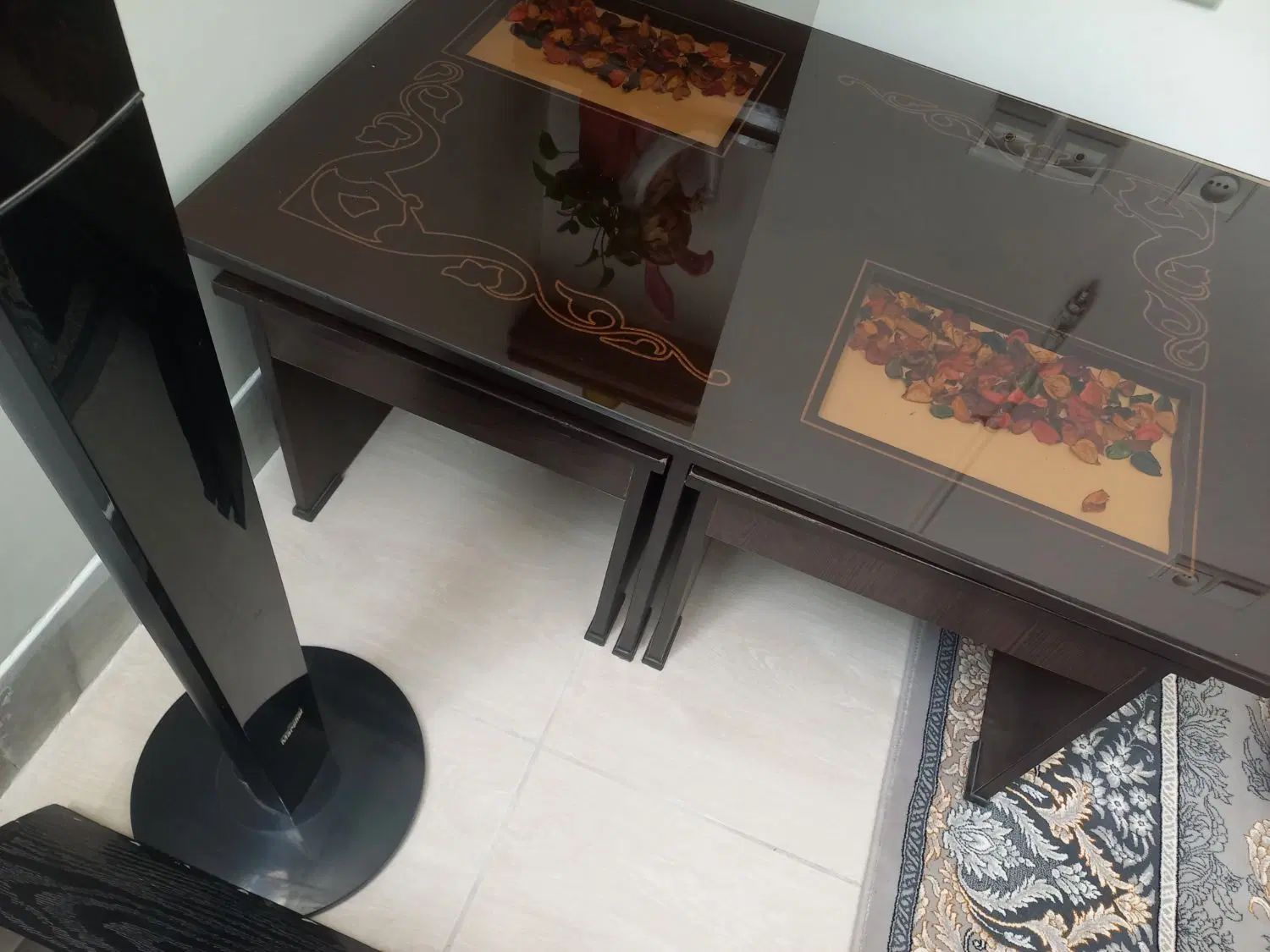 مبل ۷نفره|مبلمان خانگی و میز عسلی|اصفهان, دارک|دیوار