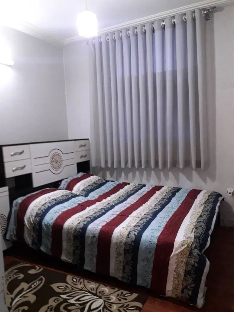 اجاره آپارتمان دوخوابه  مبله در مرکز بازار رشت|اجارهٔ کوتاه‌مدت آپارتمان و سوئیت|رشت, چمارسرا|دیوار