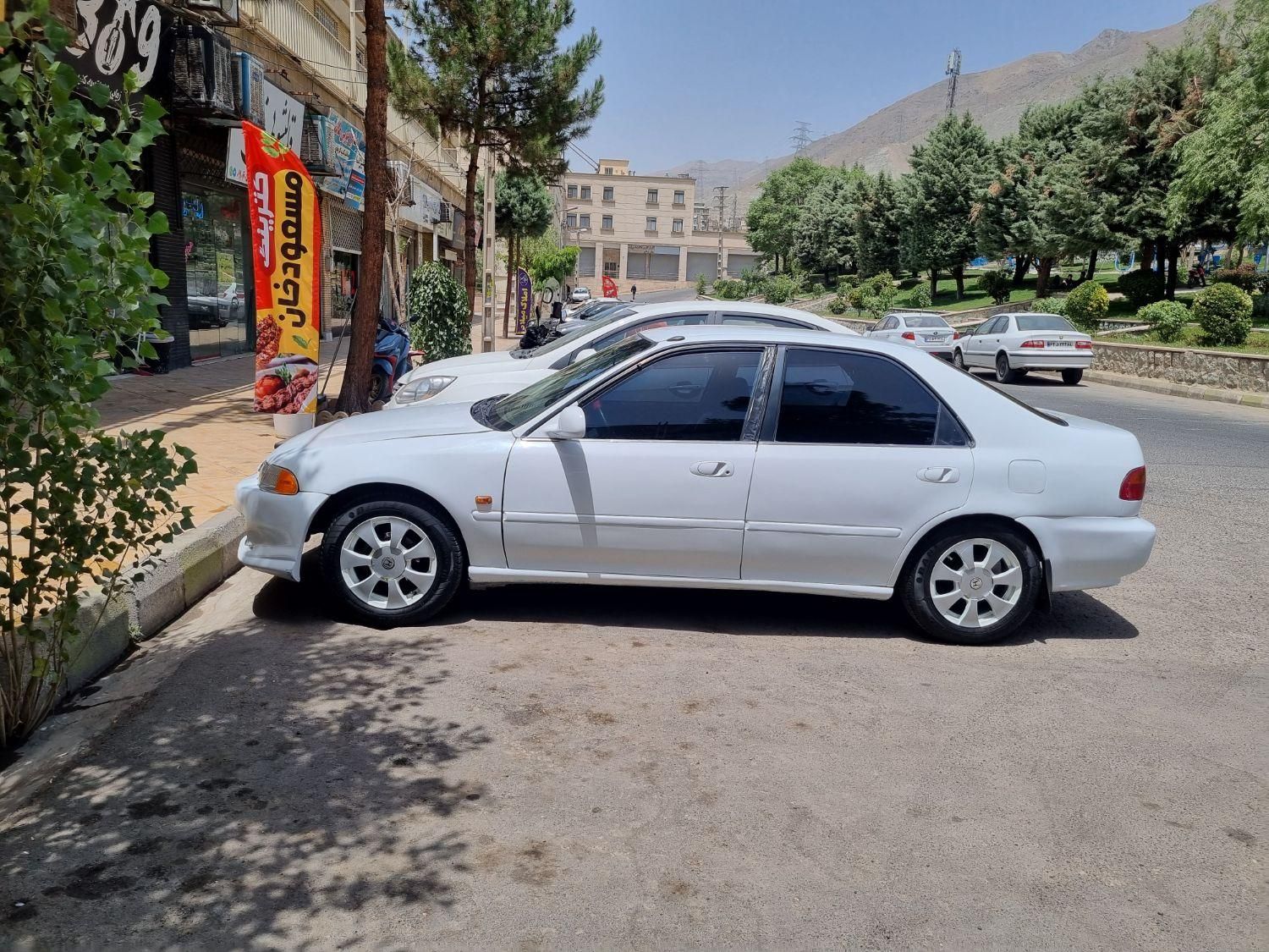 هوندا سیویک مدل ۹۳|خودرو سواری و وانت|تهران, آبشار|دیوار