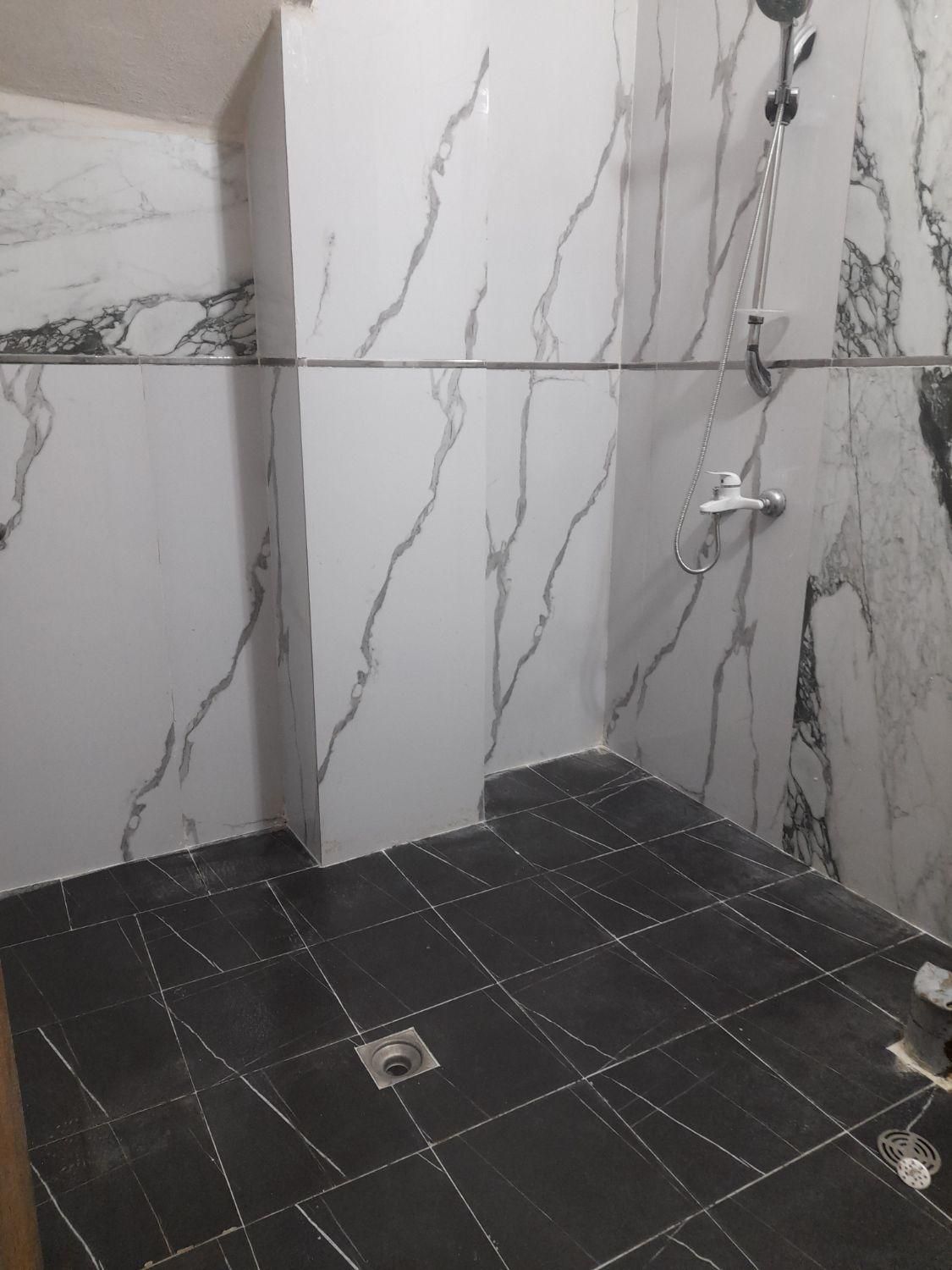 اجاره روزانه استخر سرپوشیده آب گرم کردان وکلبه|اجارهٔ کوتاهمدت ویلا و باغ|کرج, گلشهر|دیوار