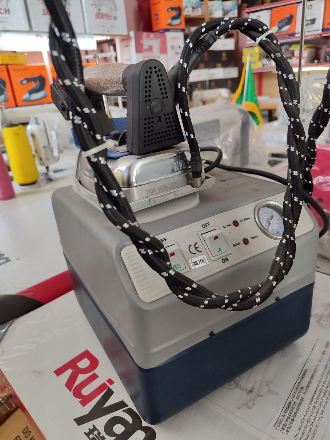 اتو بخار مخزندار سیلتر و اتو سرمی|اتو و لوازم اتو|کرمان, |دیوار