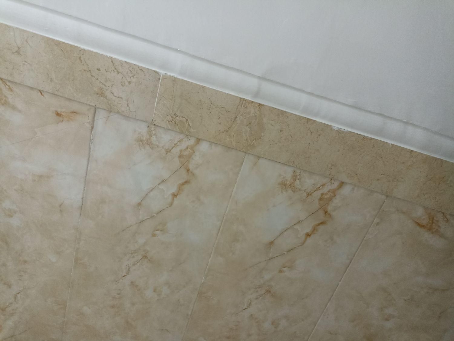 انجام کاشی کاری ، پله ، موزاییک کاری ، سرامیک|خدمات پیشه و مهارت|همدان, |دیوار