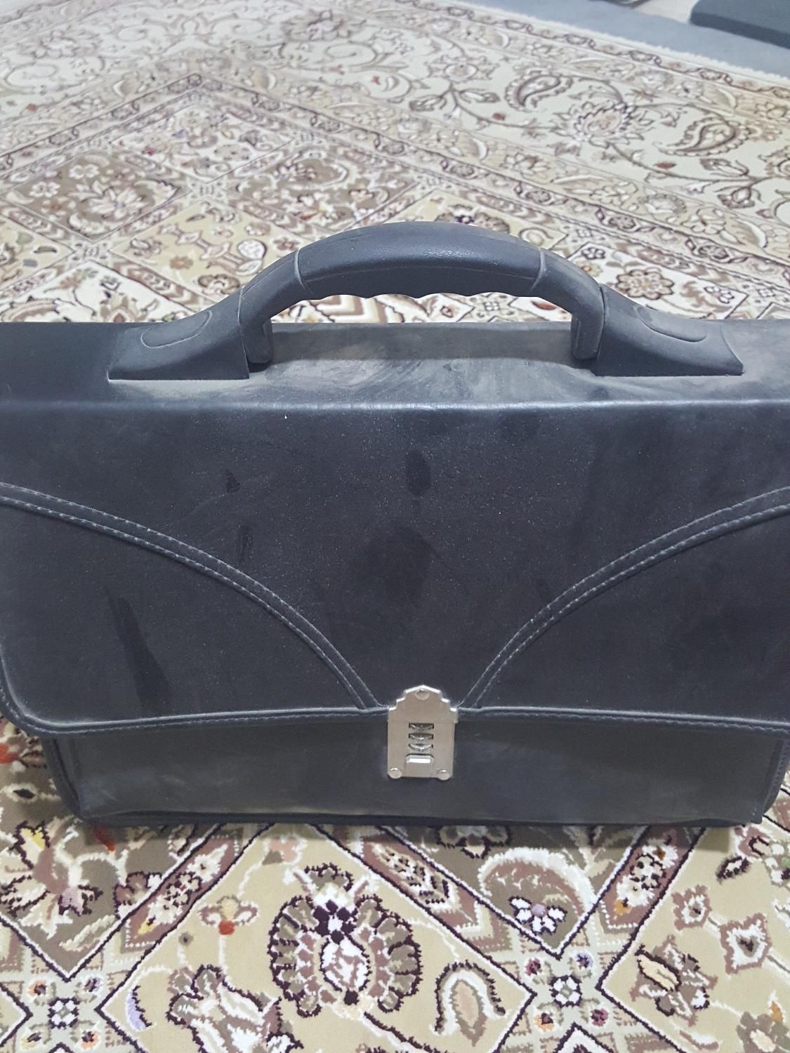 کیف سالم و مناسب مدرسه یا رفتن به محل کار|کیف، کفش، کمربند|اصفهان, احمدآباد|دیوار