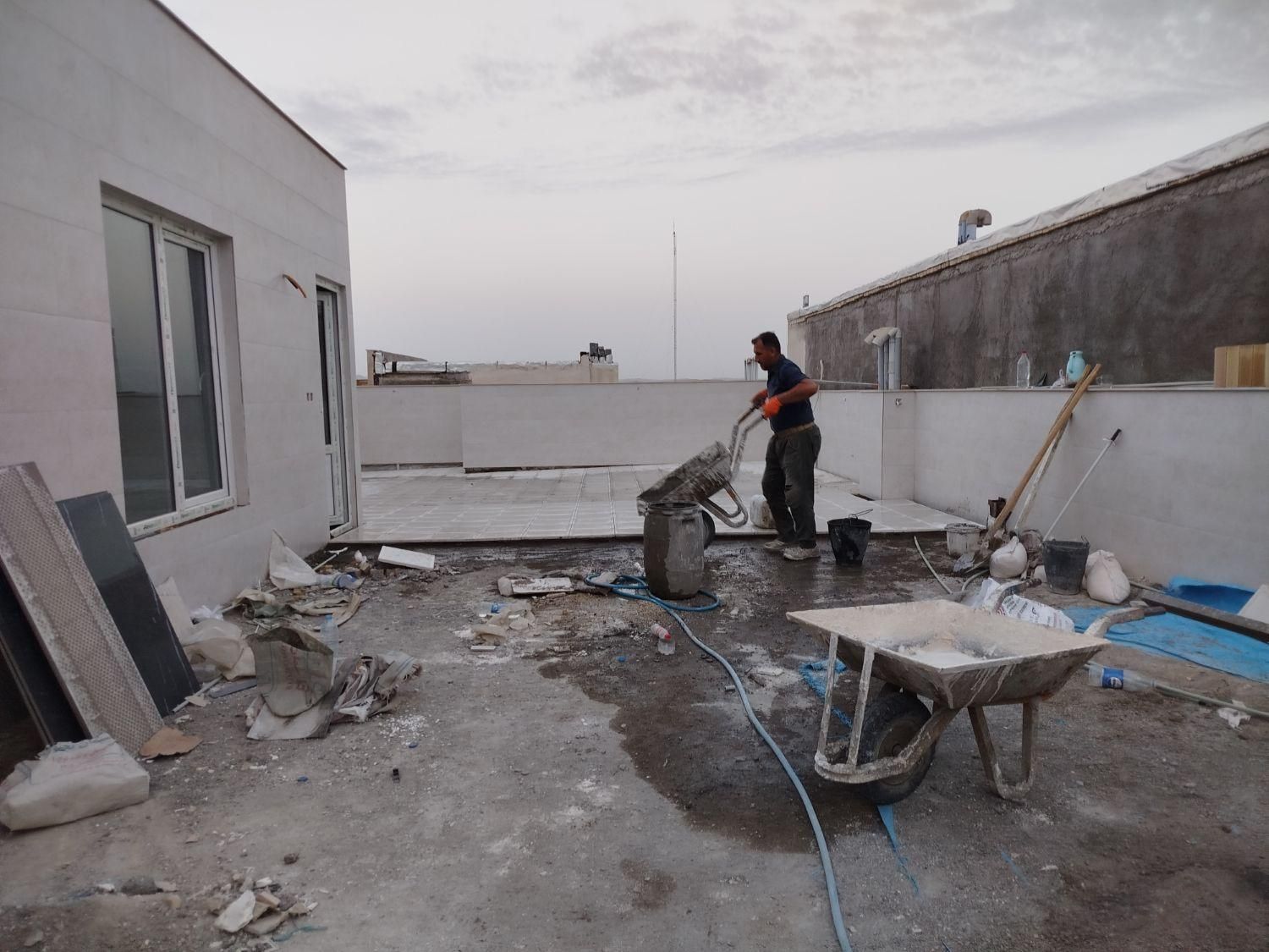 اوستا بنا.کچ کار سرامیک کار .جوشکار و لکه گیری|خدمات پیشه و مهارت|مشهد, توس (بلوار توس)|دیوار