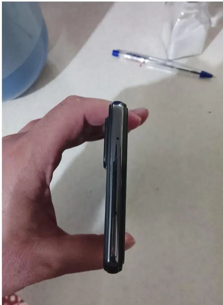 A72 128 8|موبایل|شیراز, شهرک گلستان|دیوار