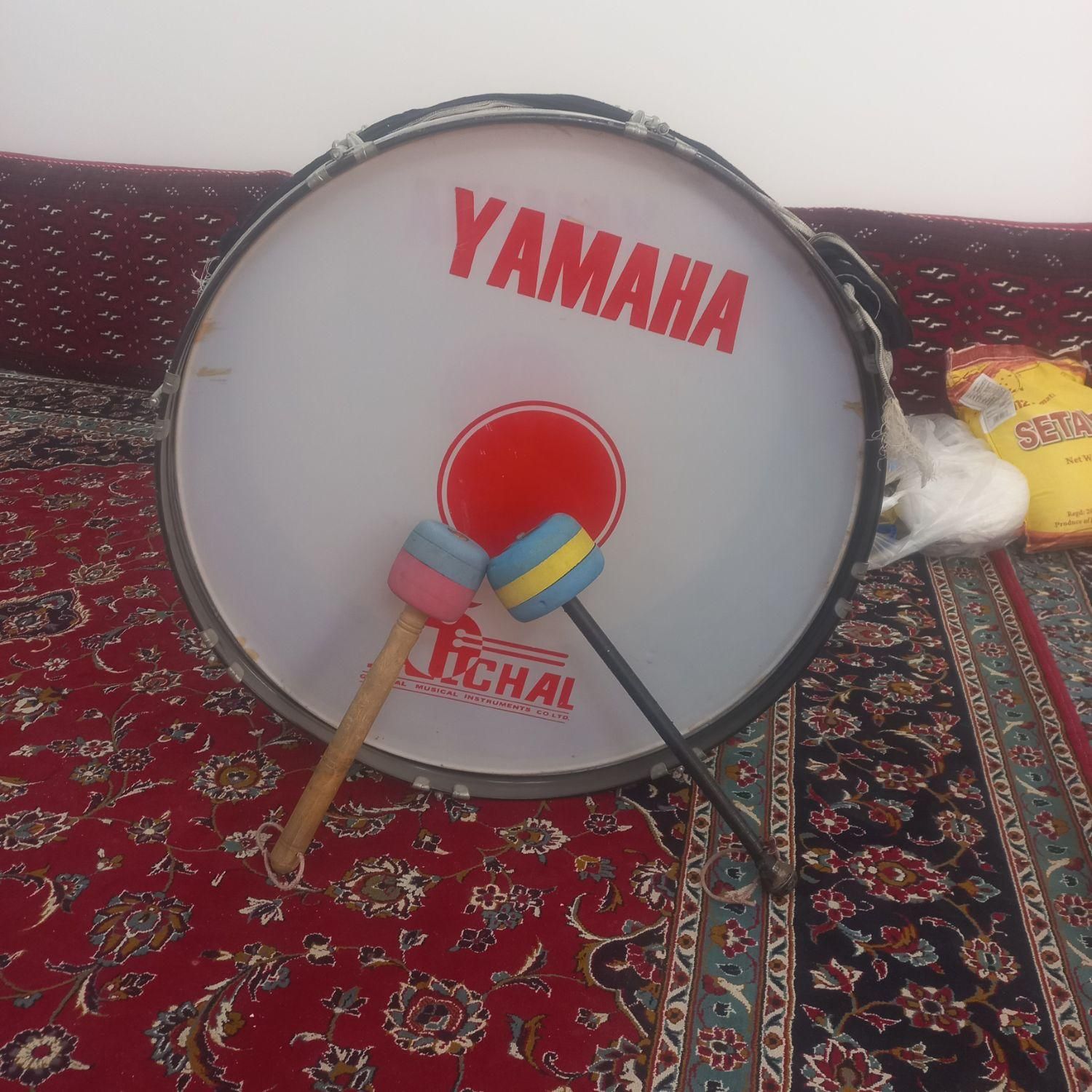 طبل‌‌با‌‌دوتا‌دسته|درام و پرکاشن|آران و بیدگل, |دیوار