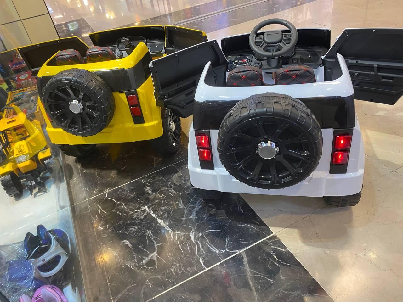 ماشین شارژی طرح ژاپنی۳ موتوره|اسباب‌بازی بچه|تهران, دانشگاه شریف|دیوار