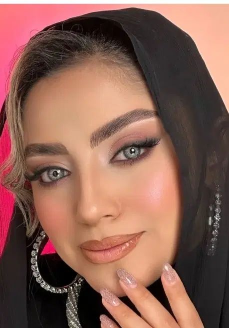 میکاپ جوانساز و ضدآب|خدمات آرایشگری و زیبایی|مشهد, عبادی|دیوار