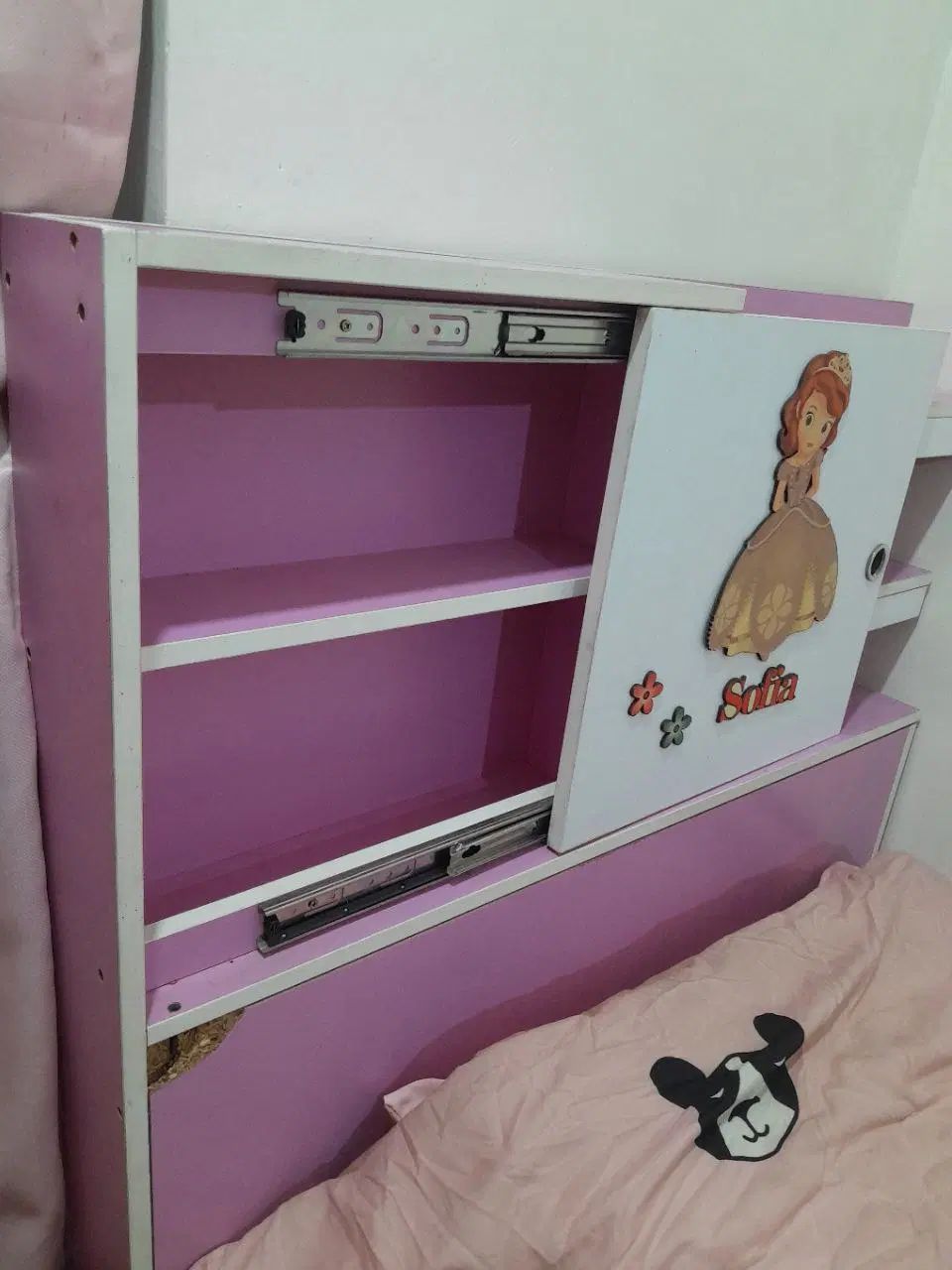 تخت/میز تحریر/کتابخانه/پرده/تشک فنری|تخت و سرویس خواب|تهران, فدک|دیوار