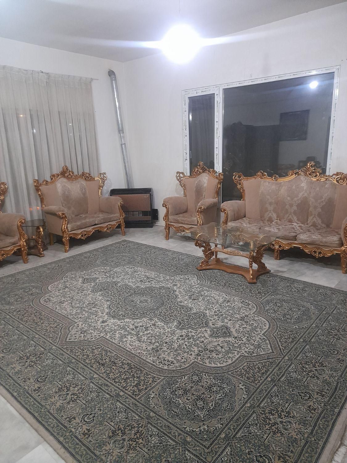اجاره باغ ویلا استخر سرپوشیده آب گرم|اجارهٔ کوتاه‌مدت ویلا و باغ|ماهدشت, |دیوار