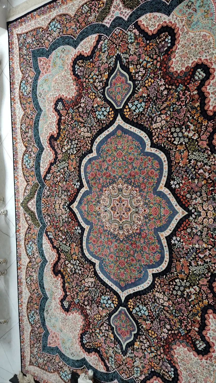 دوتخته فرش ۹متری ۱۰۰۰شانه عالی مقام|فرش|تهران, شمیران‌نو|دیوار