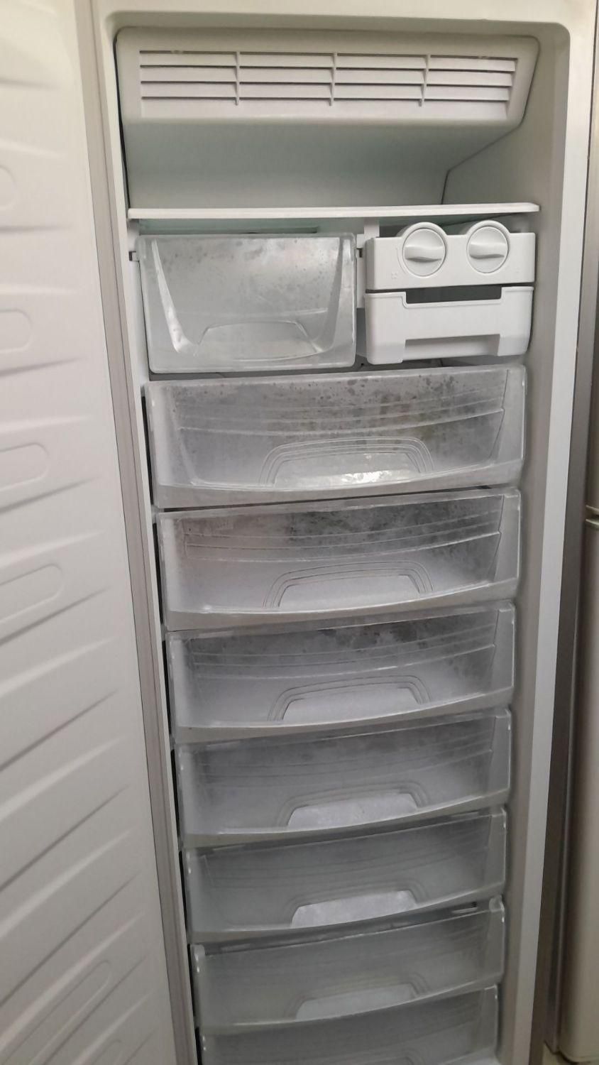فریز بدون برفک  کاملا سالم|یخچال و فریزر|شیراز, آزادگان|دیوار